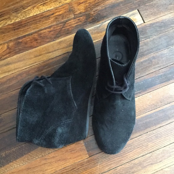 Nine West Black Suede Bootie Heels - Picture 2 of 6